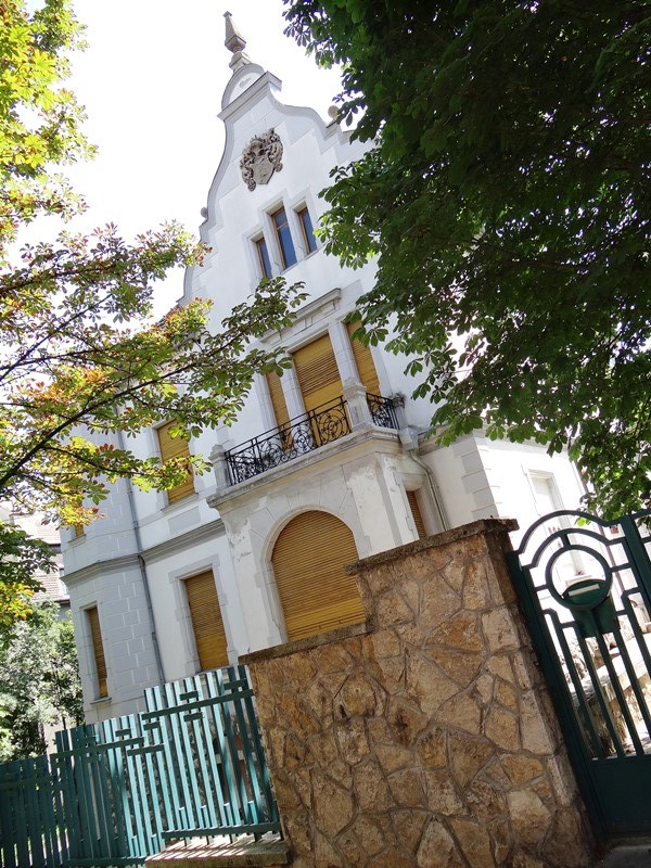 La Iglesia Armenia (Católica) de Budapest, que pude admirar sólo por fuera (cuando la visité no había misa) y es muy cercana a mi corazón debido a mis raíces étnicas
