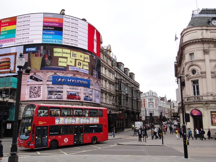 Picadilly Circus 02 DSC02205