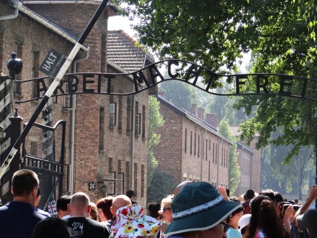 Auschwitz 01