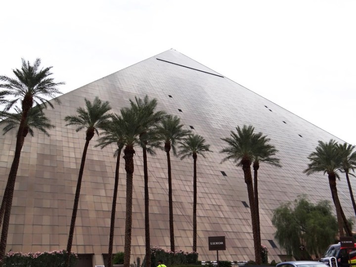 Luxor 01